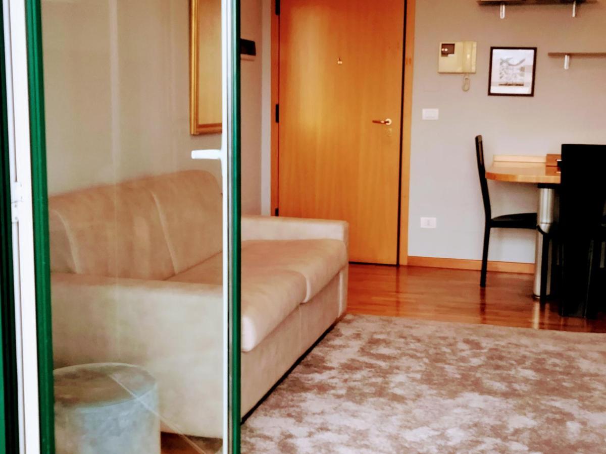 Casavacanzacentrale Privato Appartement Bologna Buitenkant foto