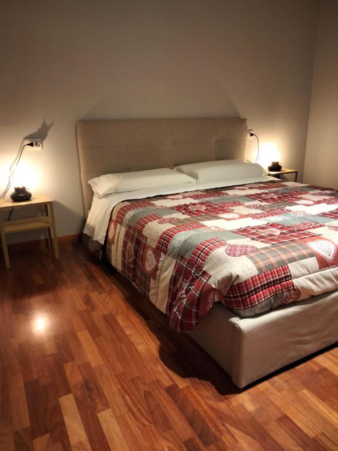Casavacanzacentrale Privato Appartement Bologna Buitenkant foto